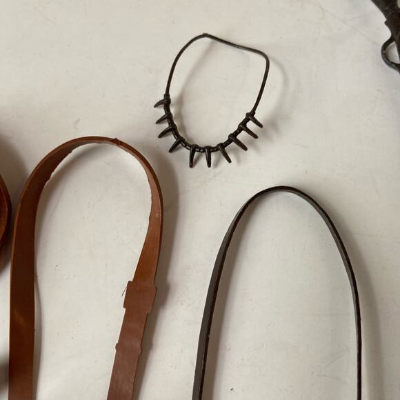 Vintage Marx Johnny West Wilderness Scout Daniel Boone Hat Bear Claw Rifle Horn - Picture 4 of 12